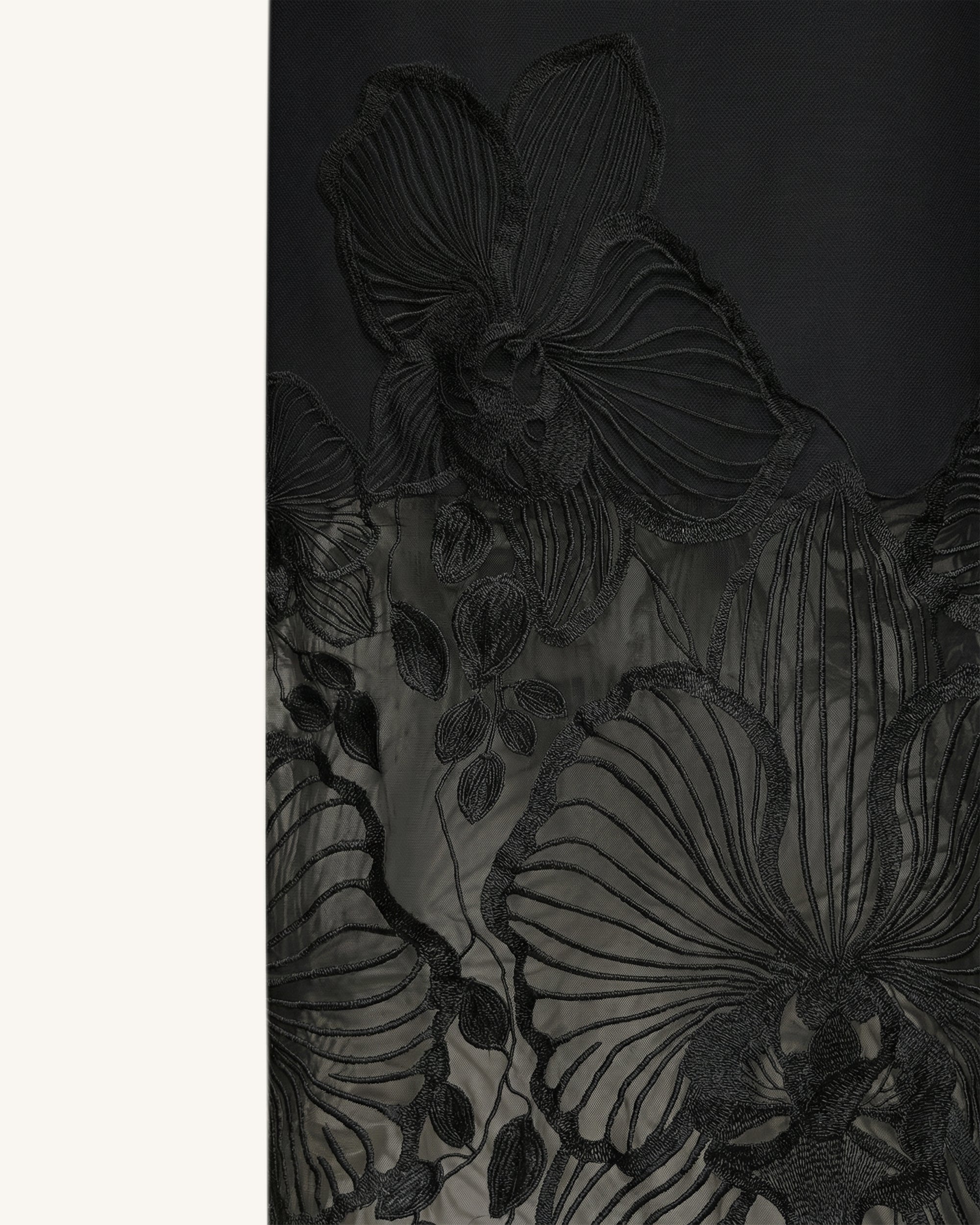 Orchid Robe corset brodée - Noir – Image 6