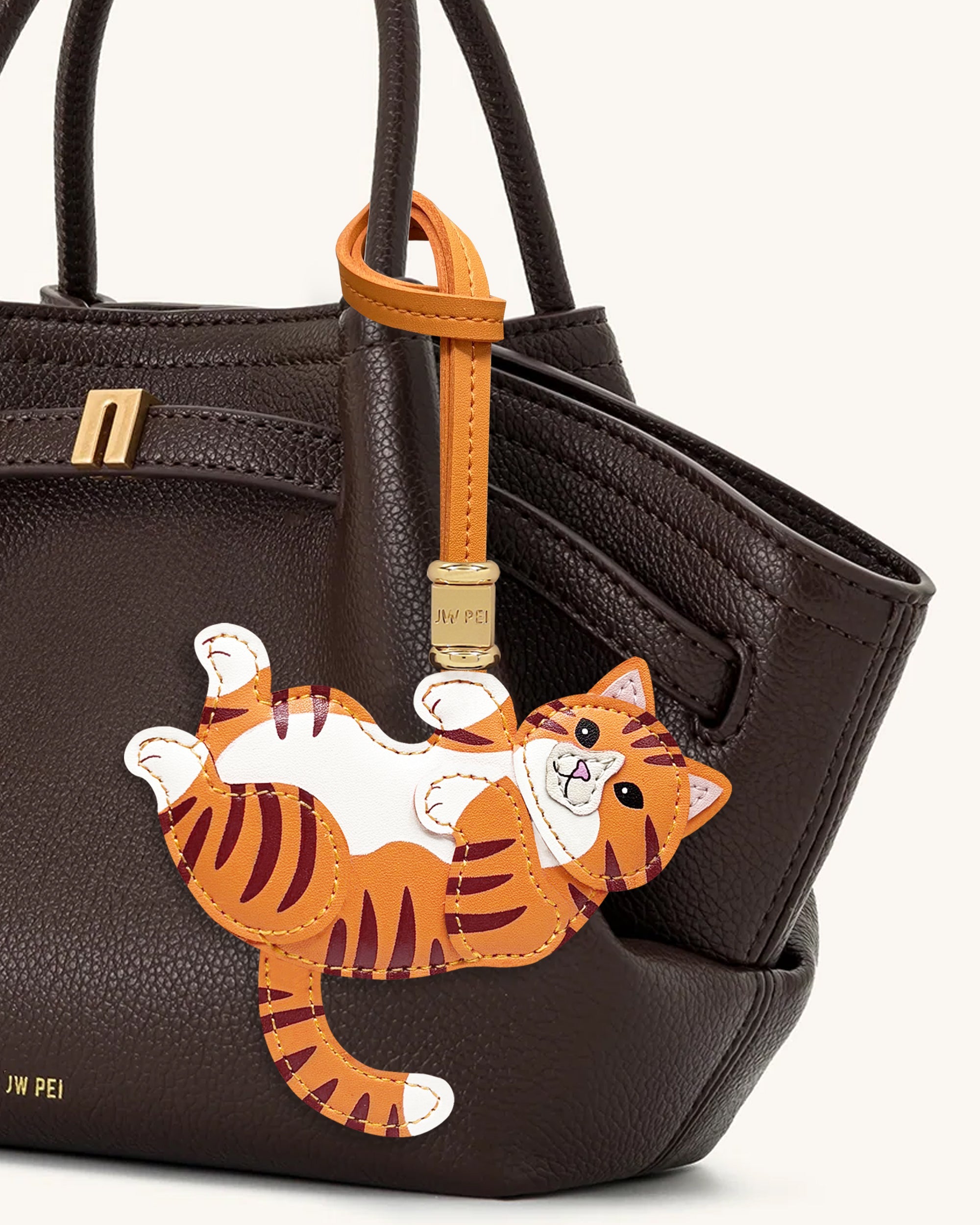 Breloque sac chaton espiègle - Orange – Image 2