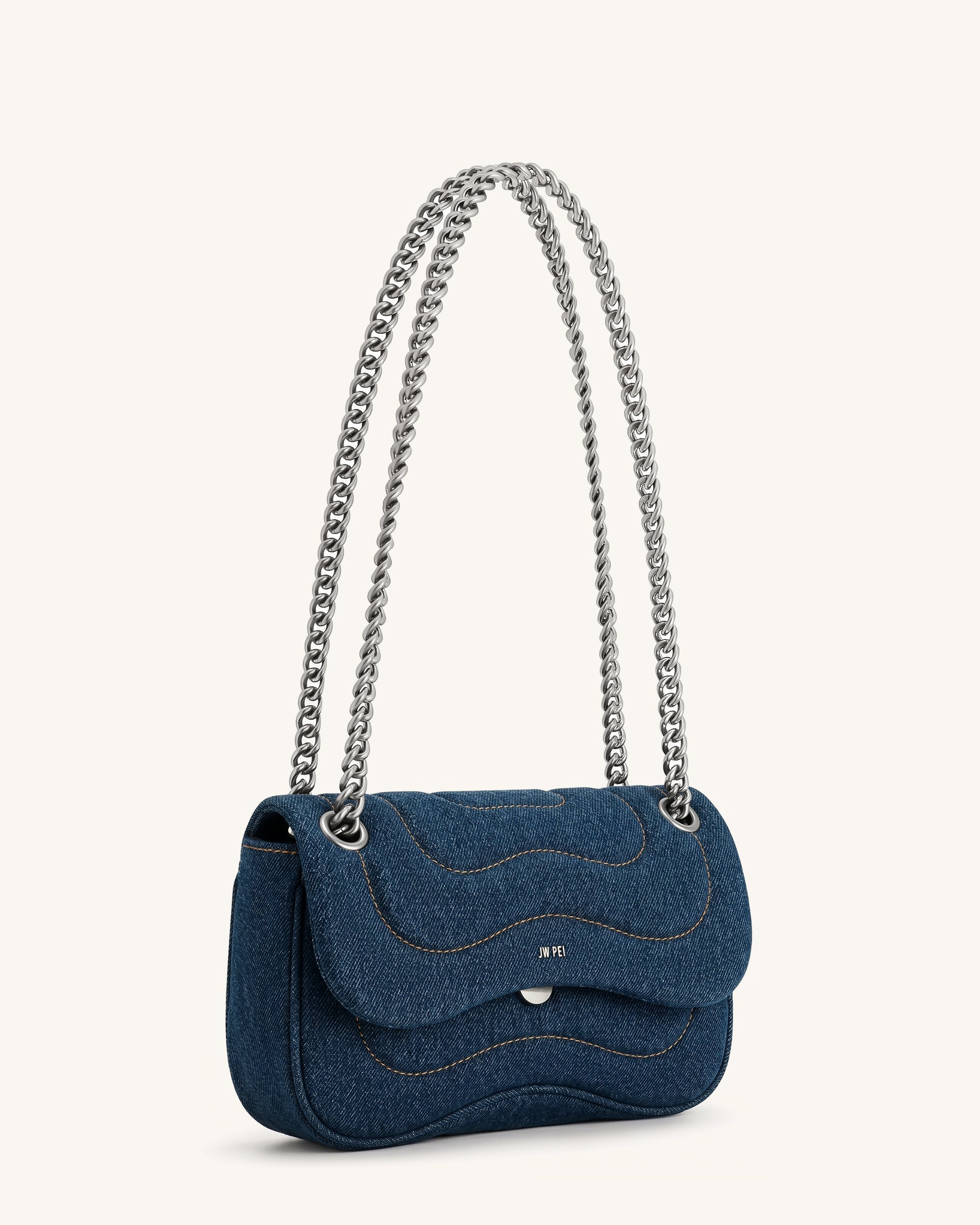 Tina Sac bandoulière matelassé à chaîne - Denim bleu – Image 2