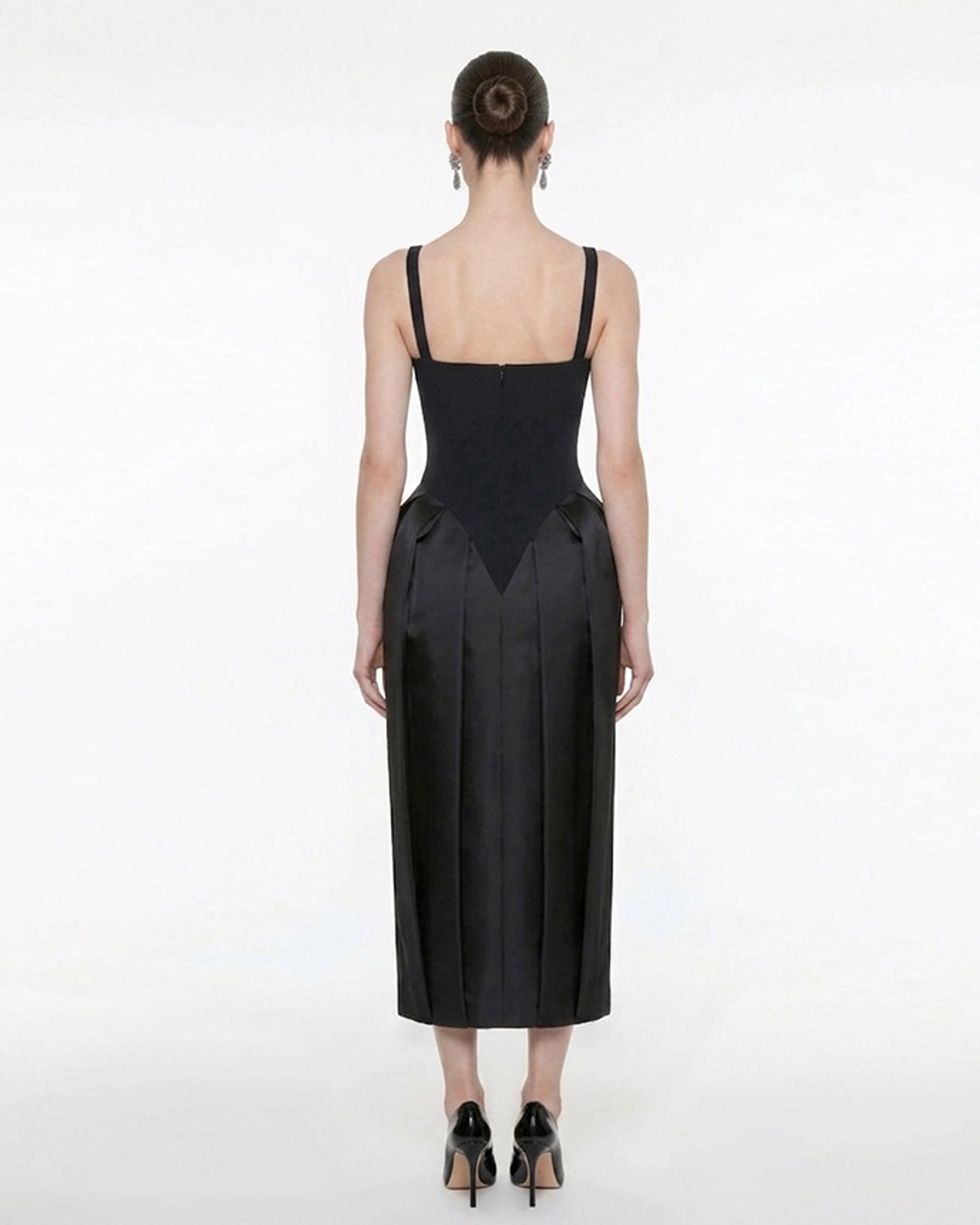 Robe midi à col carré et paniers - Noir – Image 2