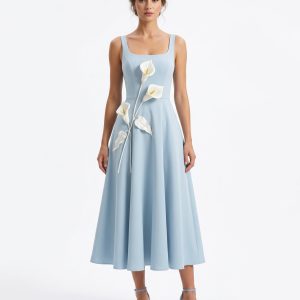 Robe midi à encolure carrée et appliqués floraux - Bleu clair