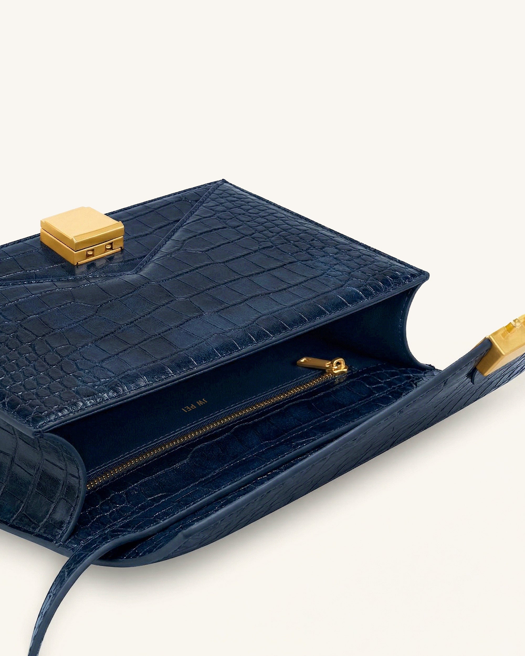Clio Sac bandoulière enveloppe - Effet croco marine – Image 4